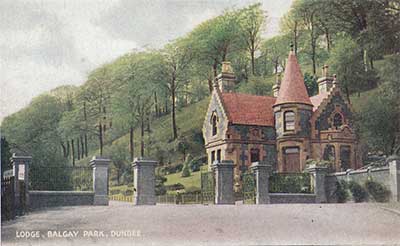 picture of the gate lodge at Balgay Park
