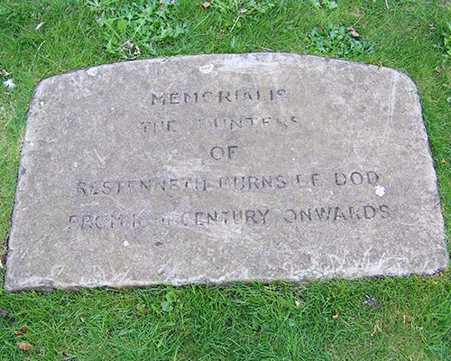 memorial stone to forgotten Hunter graves